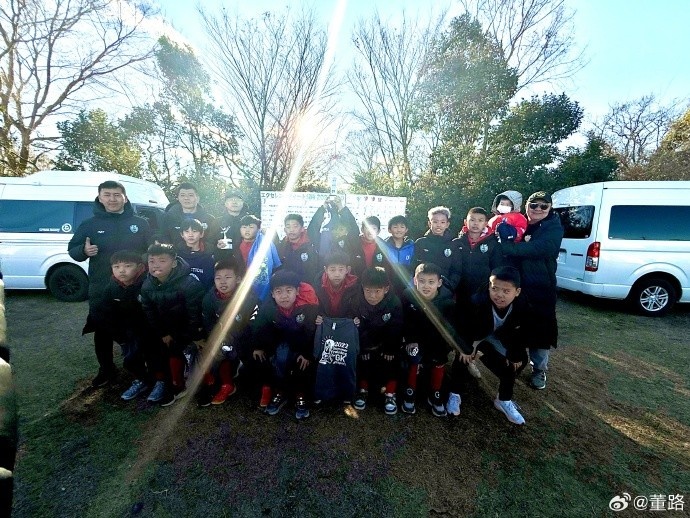  8戰(zhàn)全勝奪日本杯賽冠軍！中國(guó)足球小將發(fā)布感謝信