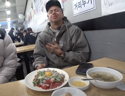  你的林皇，生食之王！林加德在韓國嘗試吃活章魚