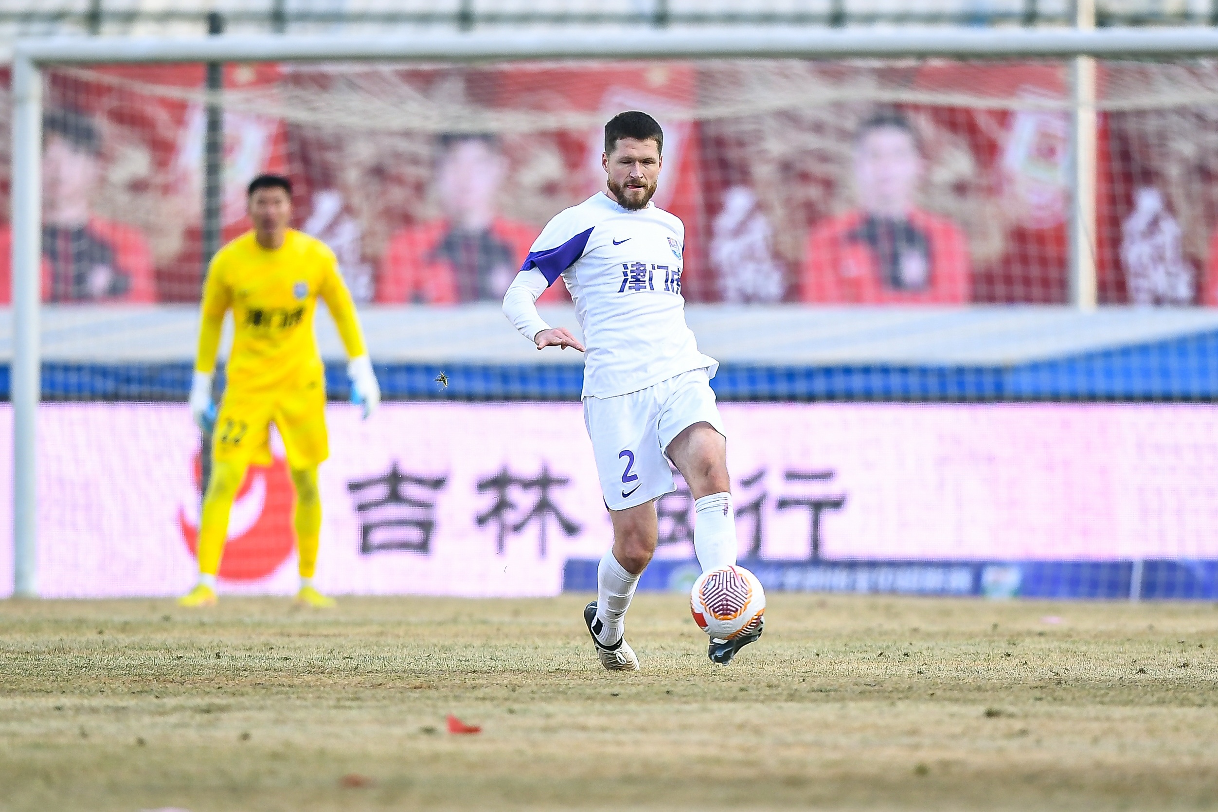  津門虎舊將亞冠對決格蘭特勝出，津媒：他離開津門虎因存?zhèn)‰[患