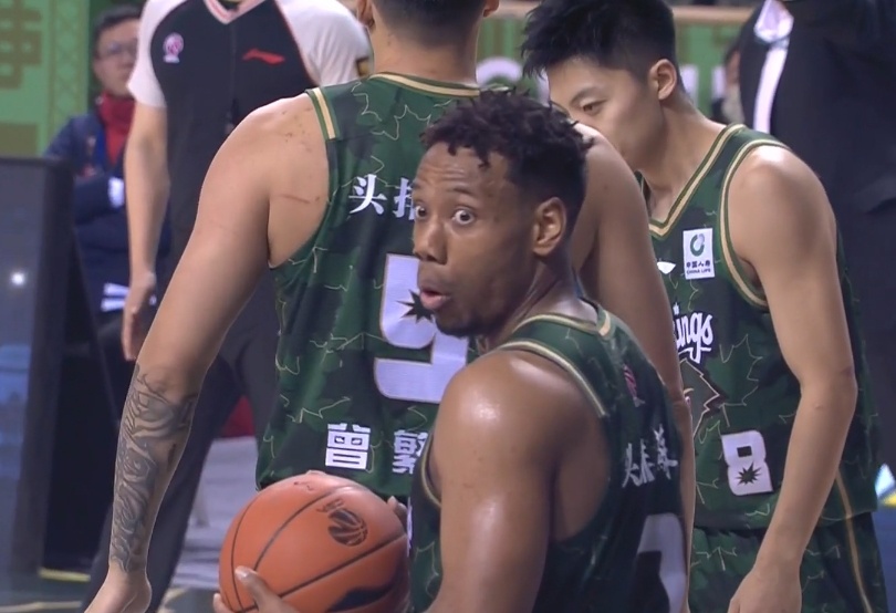  外線很準(zhǔn)！祝銘震6記三分拿下22分6籃板