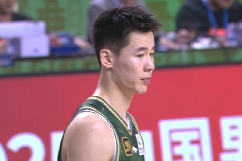  上來就很兇！郭昊文打滿首節(jié) 4中2&罰球6中6獨得10分2籃板